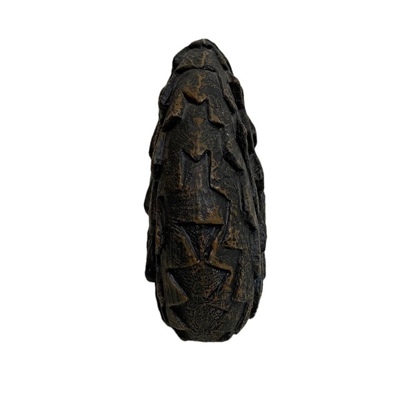 KIRKLANDS - WOODEN PORCUPINE - EXCELLENT CONDITION - JUST ROTATING SOME DECOR S8 - Picture 4 of 5